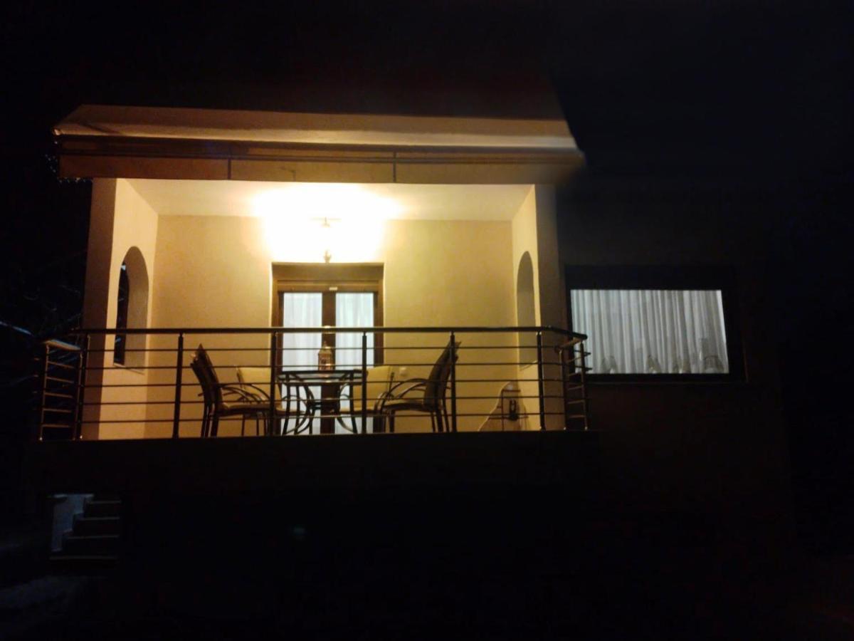 Villa Calypso Skala Rachoni  Buitenkant foto