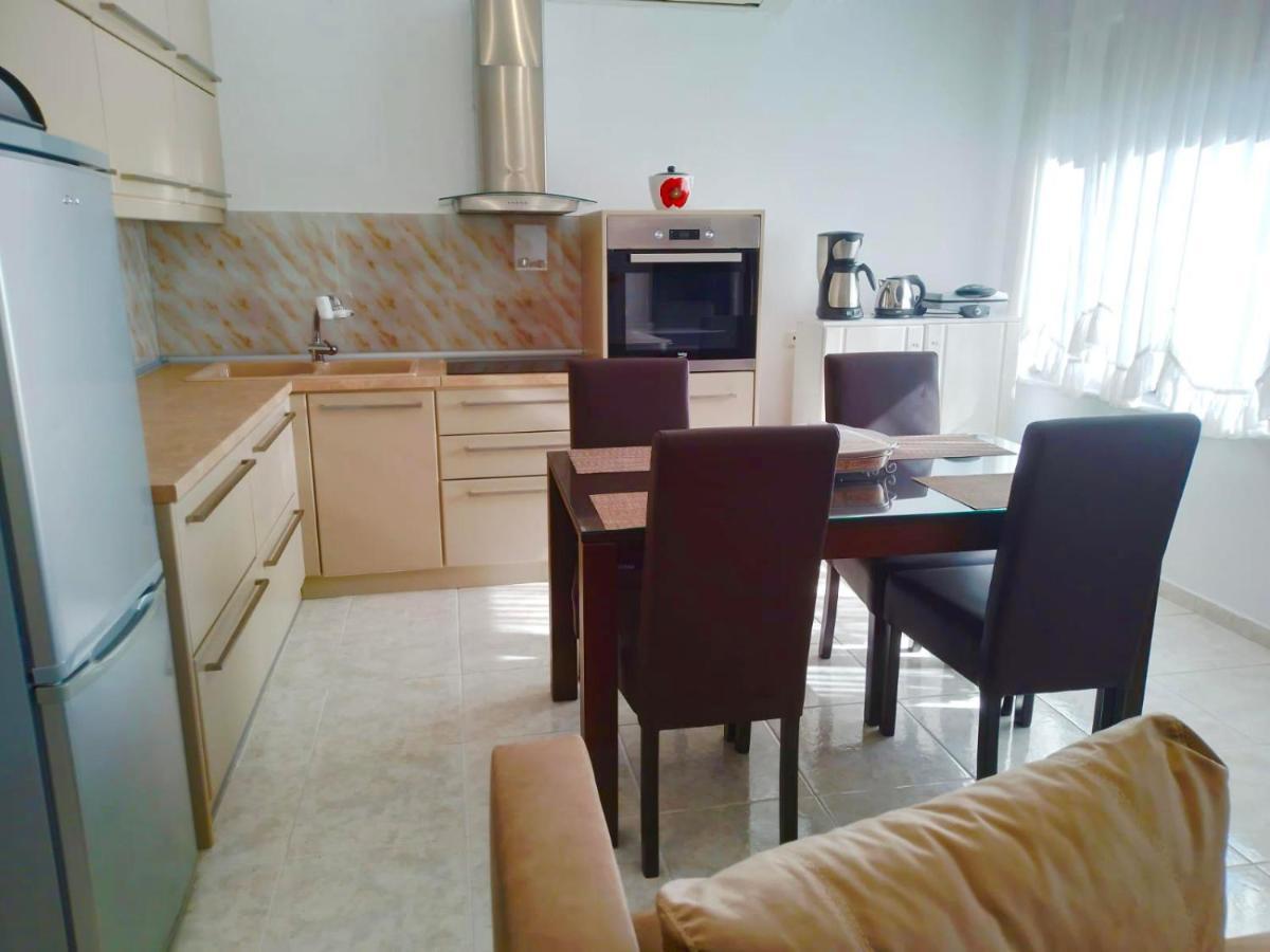Villa Calypso Skala Rachoni  Buitenkant foto